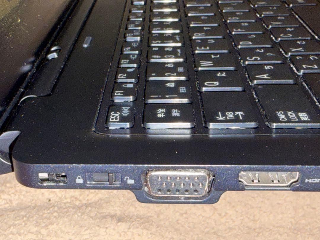 ジャンク品 Dynabook DZ83/M 2in1 ノートパソコン