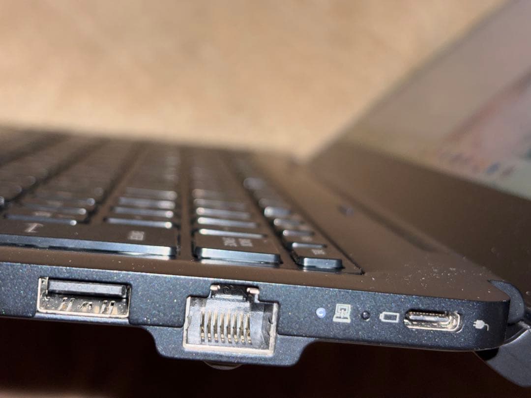 ジャンク品 Dynabook DZ83/M 2in1 ノートパソコン