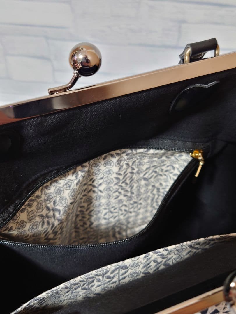 【ネイビー】ミナペルホネン symphony 大きめ がま口バッグ